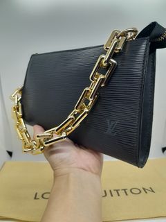 *DEAL*Louis Vuitton Pochette Bag
