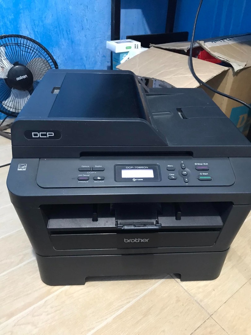 Brother DCP7065DN Copier Xerox (DEFECTIVE) , Computers & Tech