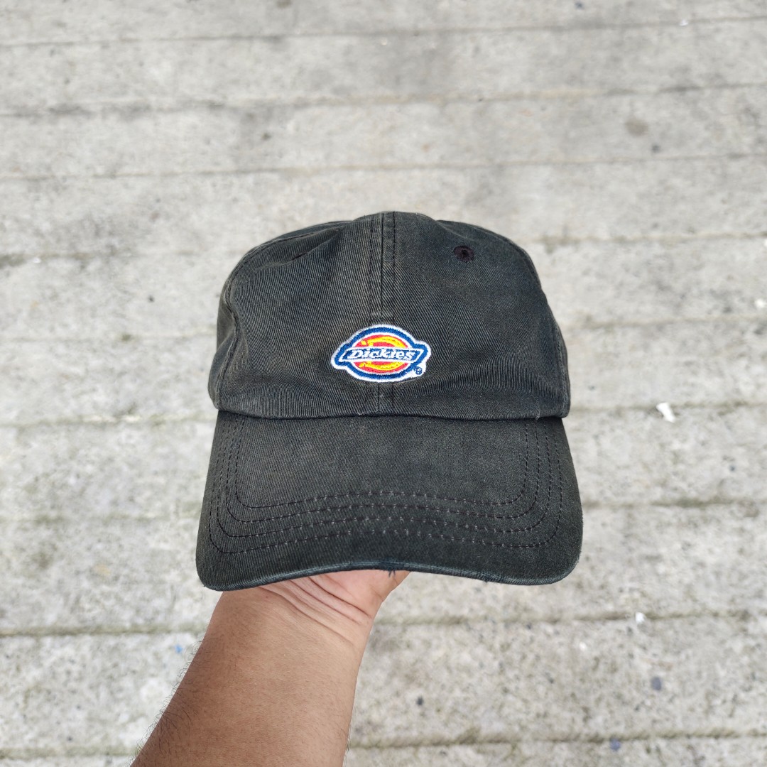 Dickies small logo, Men's Fashion, Watches & Accessories, Caps & Hats ...