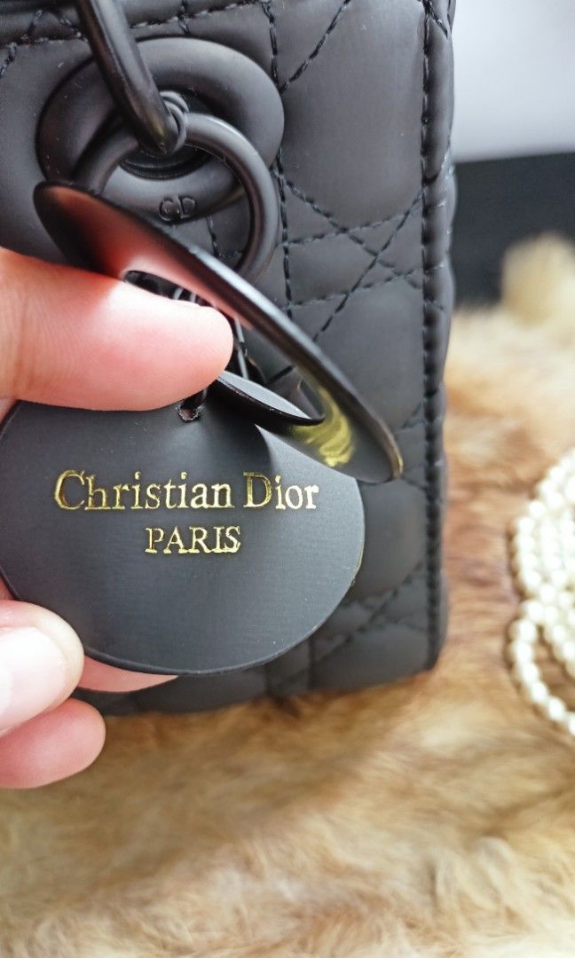 Dior black ultramatte sling bag🇯🇵 (Category: Luxury Bags & Wallets) located in Manila. Submitted by osaze_27japanbags (Listing ID 1259081877, Image 3). Description: lady dior ultramatte black bag🇯🇵 small with code with dust bag no flaws kindly pm me.