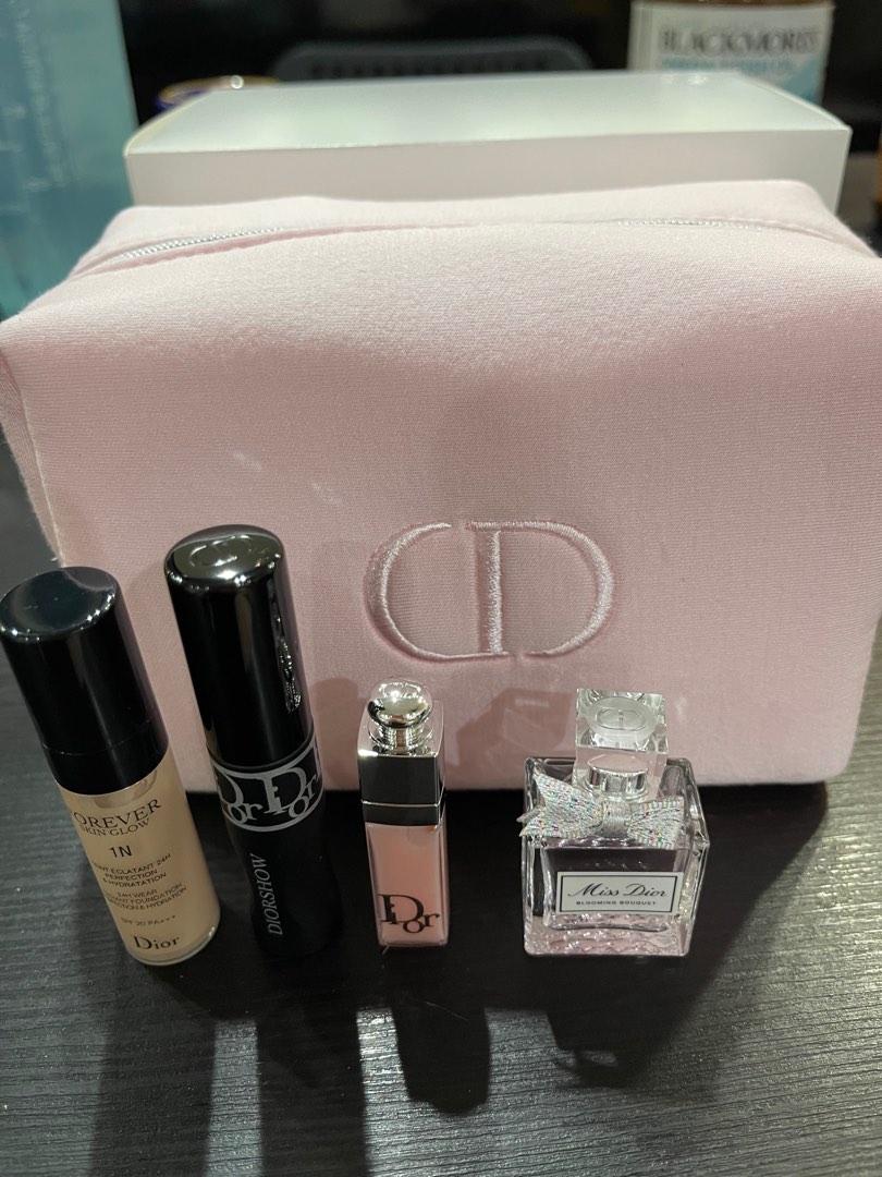 Dior mini 2025 makeup set