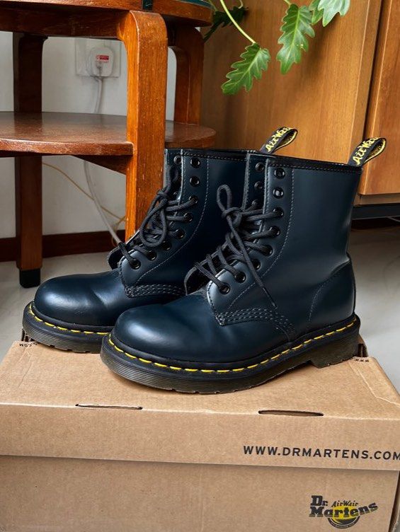 Dr martens 1460 navy blue best sale