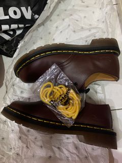(Category: ) located in . Submitted by mine.thrift (Listing ID 1258951917, Image 1). Description: .