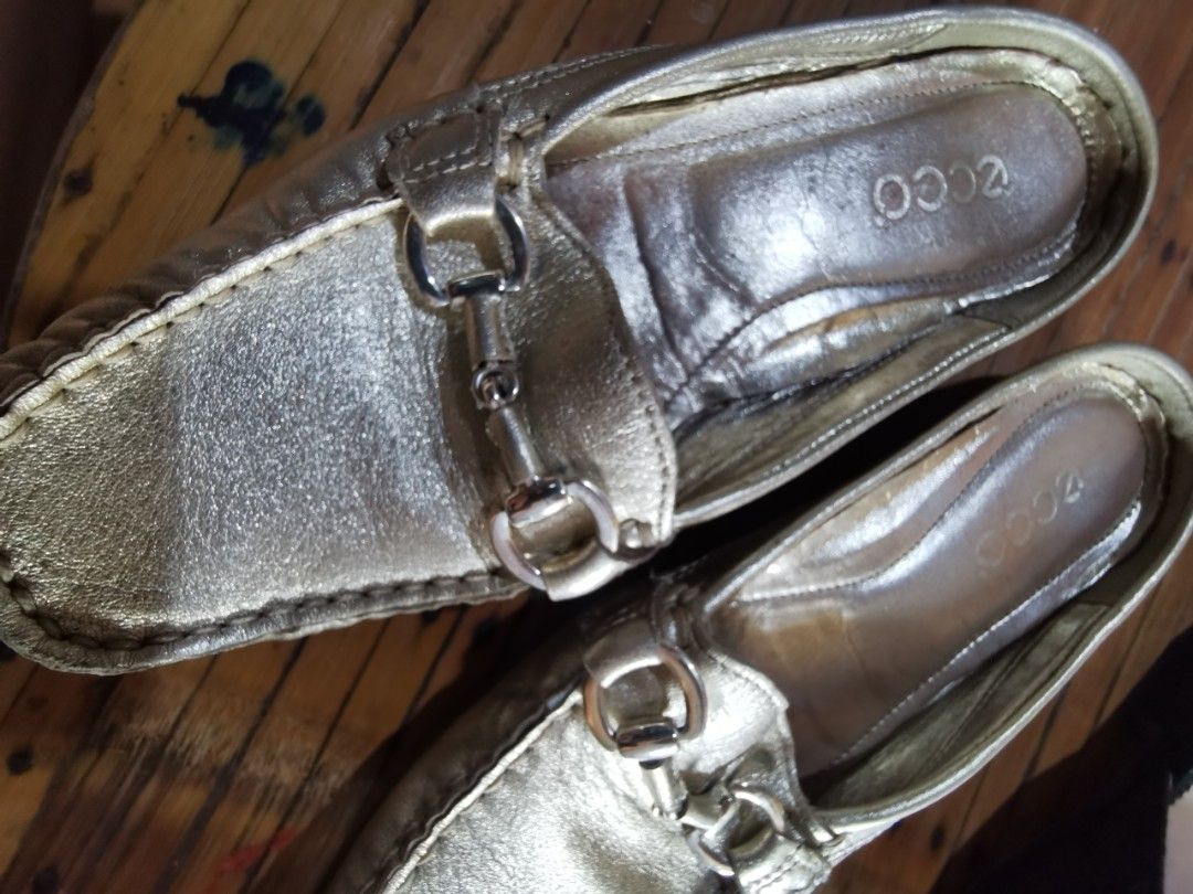 Ecco moccasin sale gold