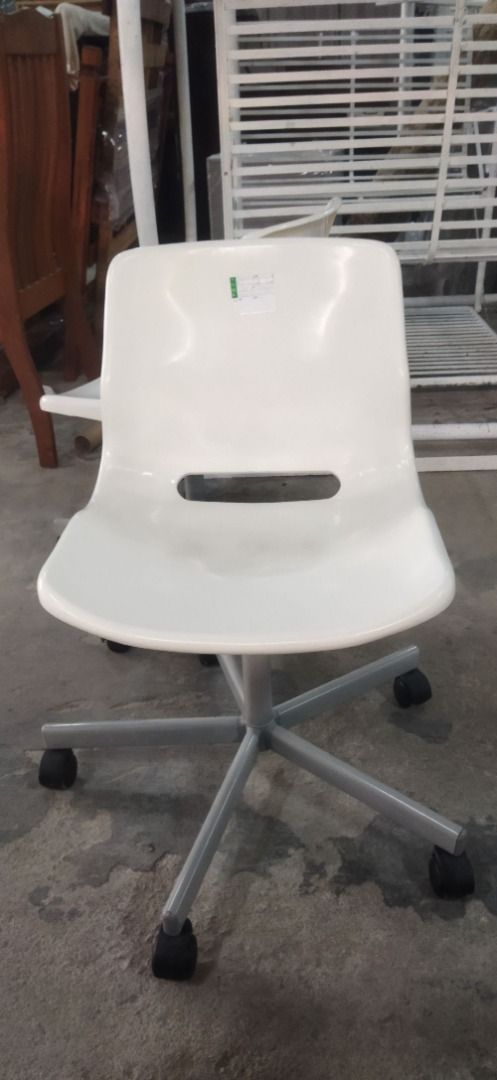 Leifarne swivel chair top