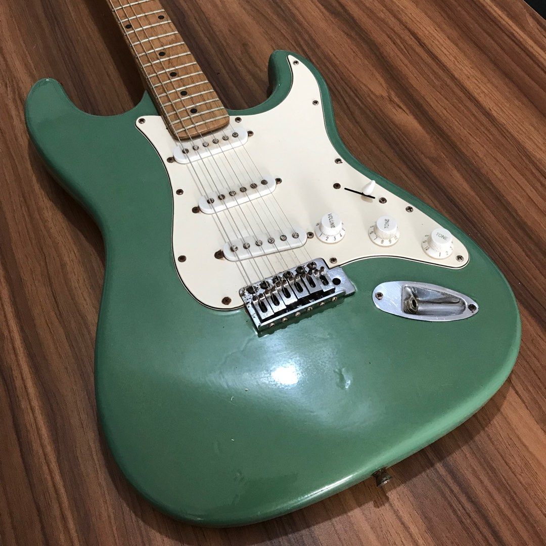 Fender Stratocaster Asli Sunburst Mexico Series Original 2011