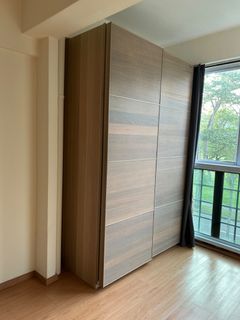 (Category: ) located in . Submitted by extras222 (Listing ID 1259036686, Image 1). Description: .