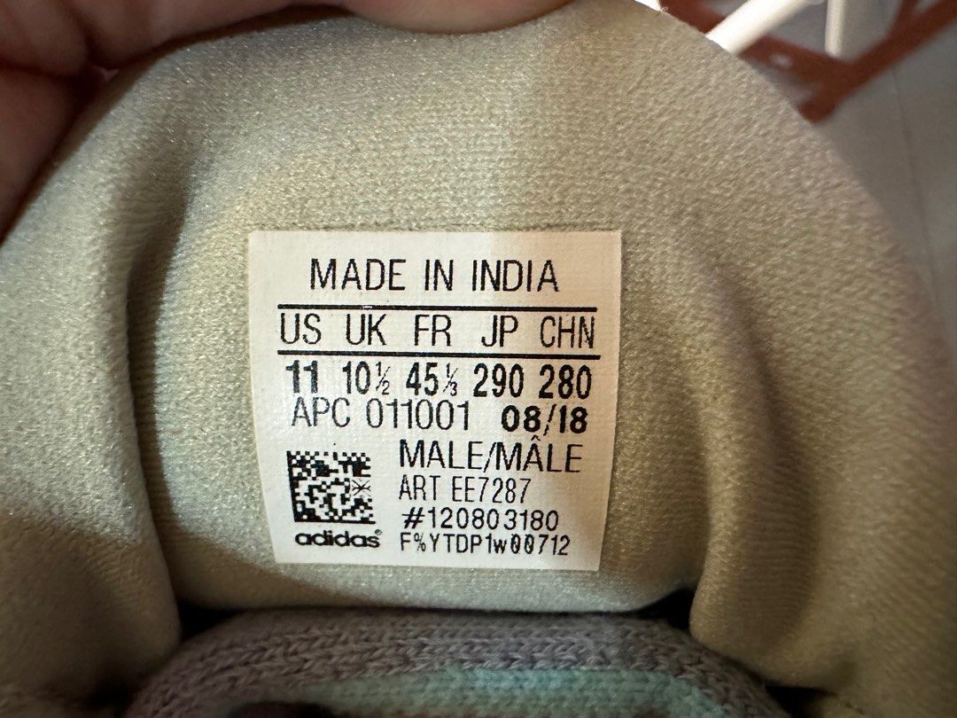 Yeezy sea hot sale salt