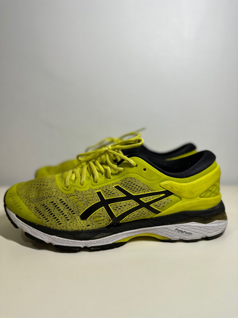 Free Running shirt and socks 100 Authentic Asics Kayano 24