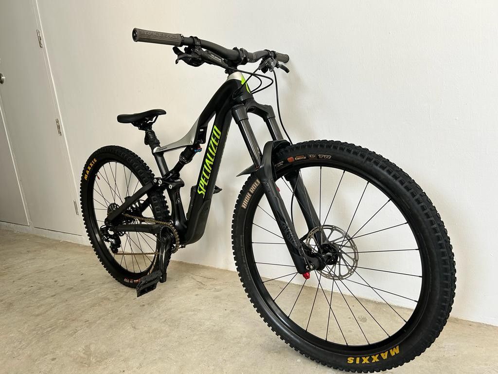 Full Suspension Mountain Bike Specialized Stumpjumper Carbon 27.5