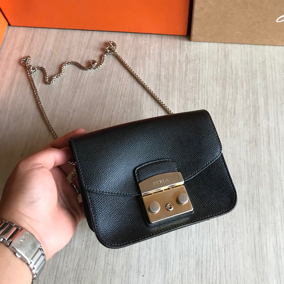 Tas furla sale hot sale