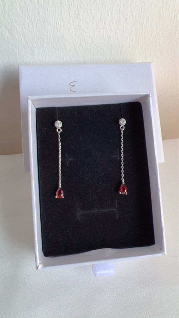Garnet necklace and outlet earrings