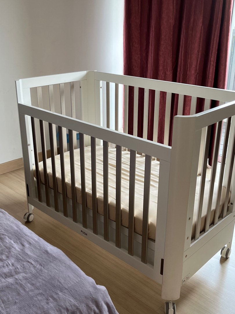 Getha togetha baby cot + mattress, Babies & Kids, Baby Nursery & Kids