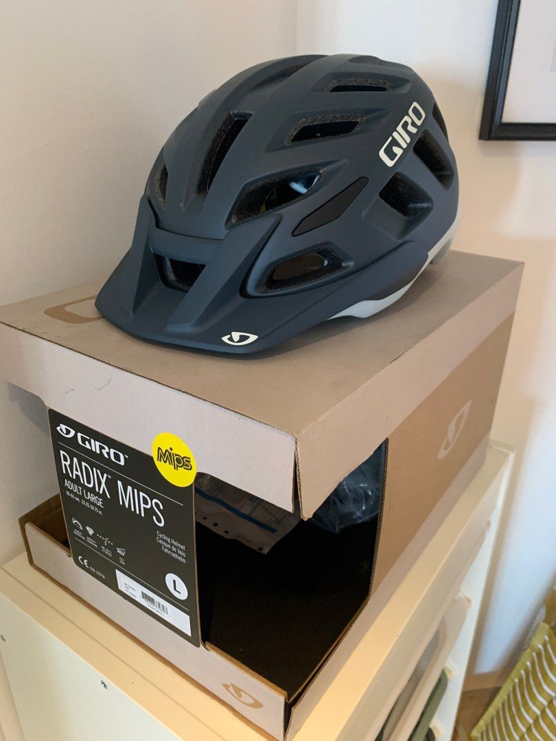 Giro Radix Portaro Grey (L Size), Sports Equipment, Bicycles & Parts ...