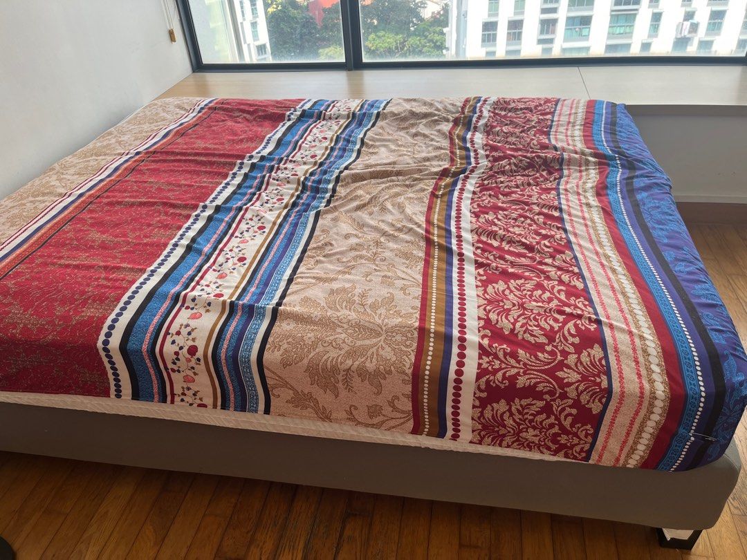 Giving away. 6 years old Sealy mattress and bed frame no headboard