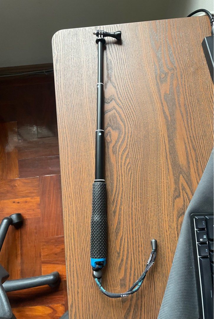 GoPro pole (Category: Other Accessories) located in Quezon City. Submitted by brllnt (Listing ID 1258918532, Image 2). Description: GoPro pole -180 degree adjustable head -lightweight and portable -19’ to 48’ -universal screw mount never used… pm if interested negotiable .