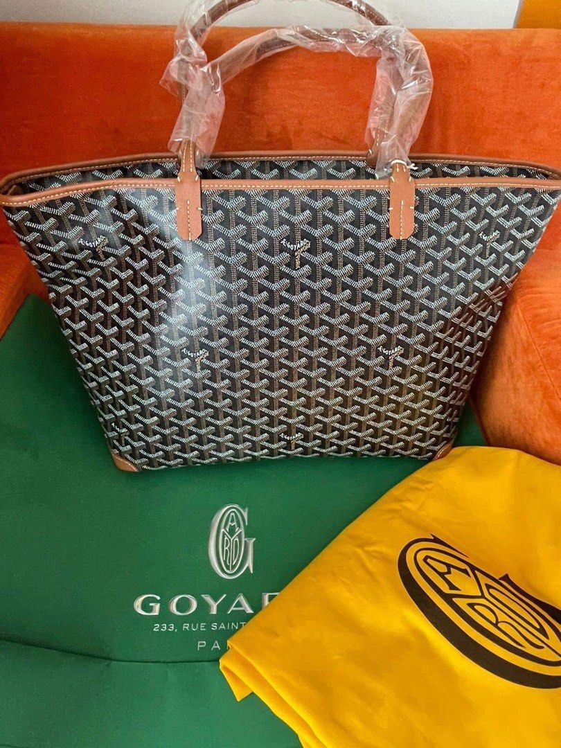 Brand new Goyard Artois MM (Medium) in Navy, Luxury, Bags & Wallets on  Carousell