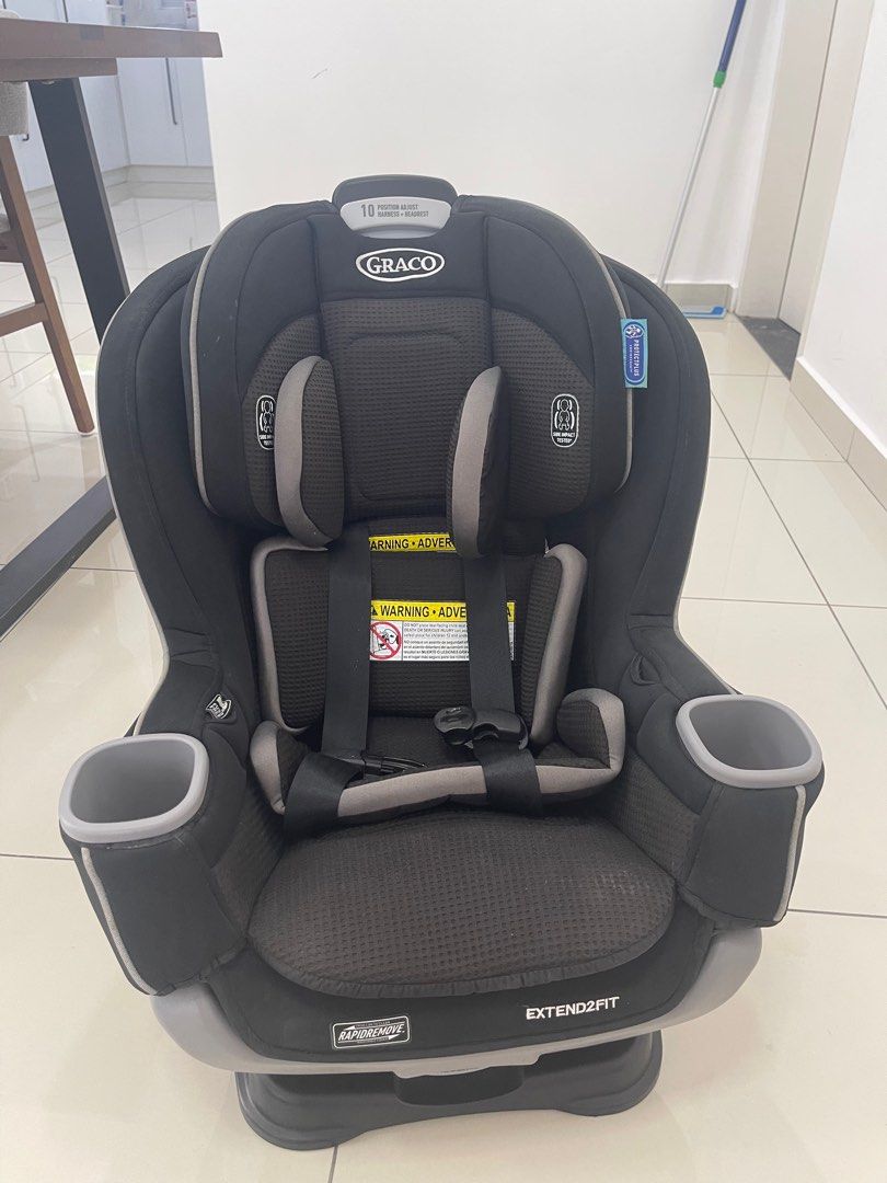 Graco extended 2 feet convertible car seat