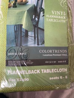 Green Table Cloth