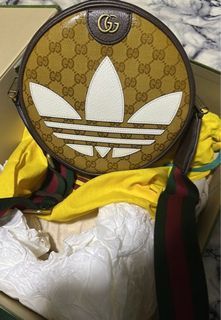 Gucci Bee Handbag, Luxury, Bags & Wallets on Carousell