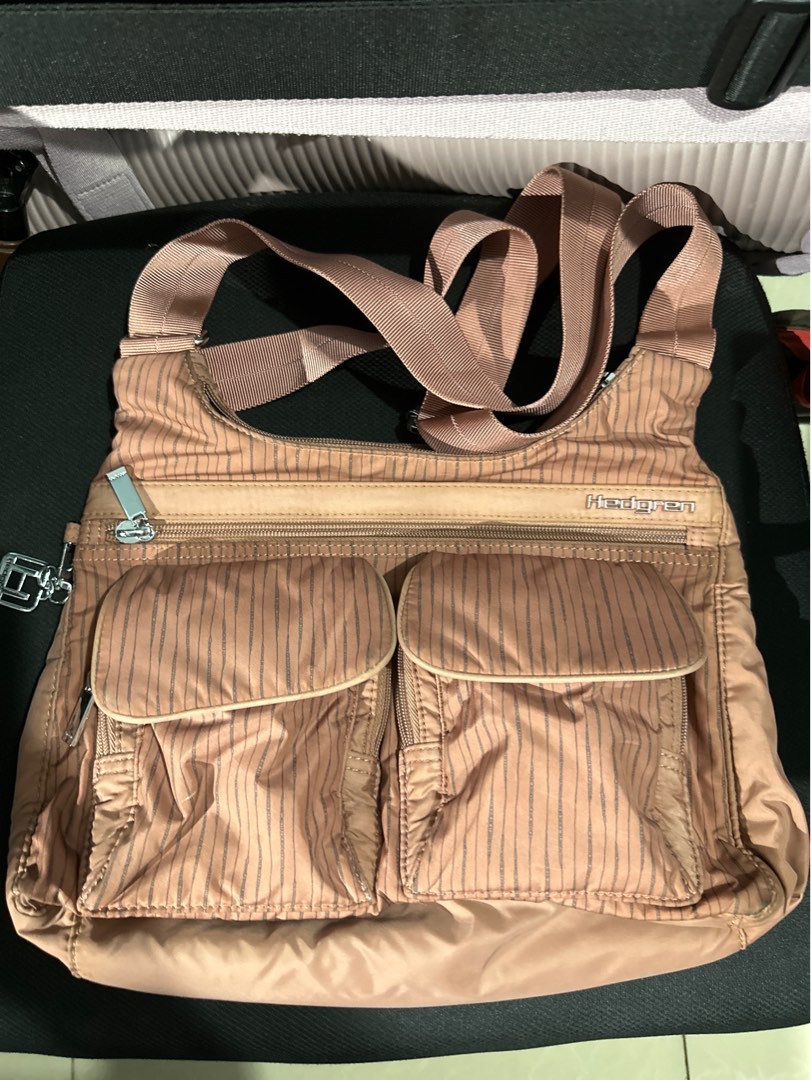 Hedgren Prairie Pink Women s Fashion Bags Wallets Shoulder Bags on Carousell