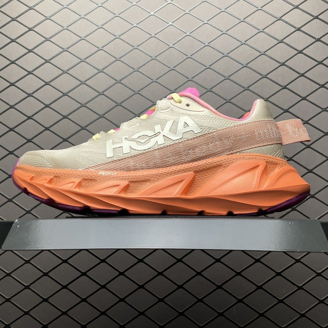 Hoka One One Eleven 2 Carousell
