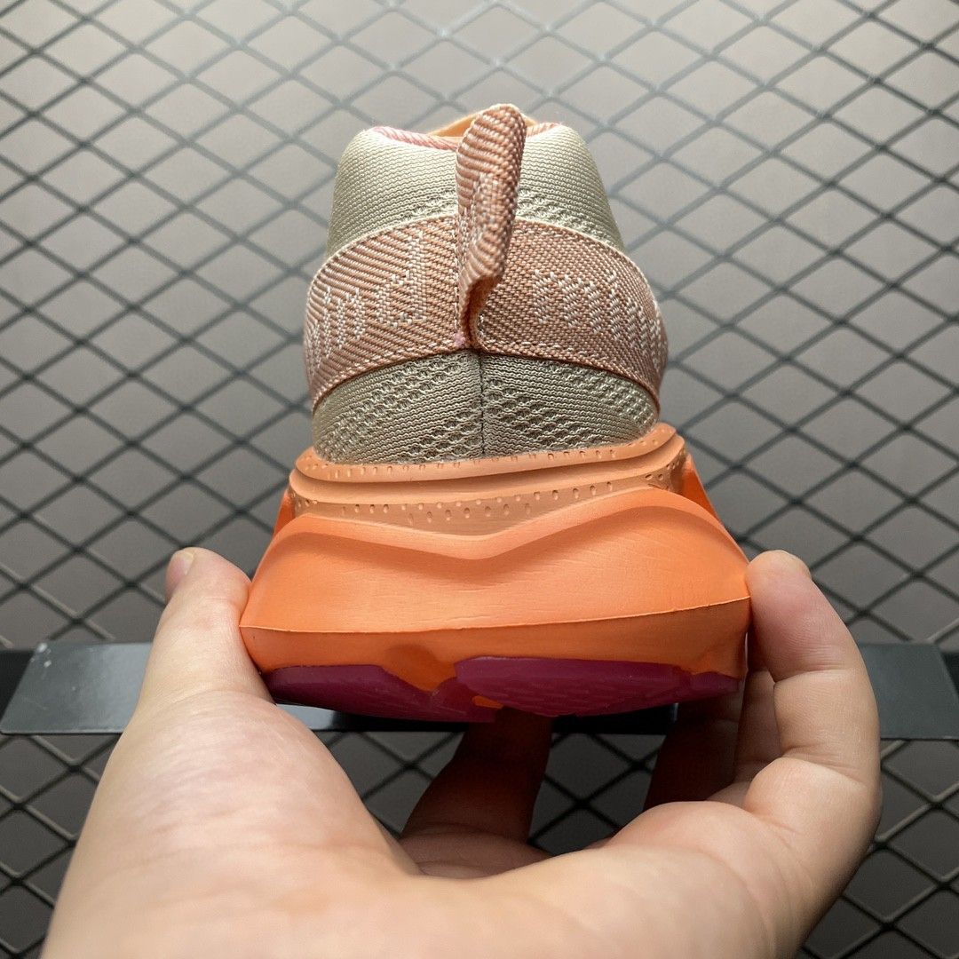 Hoka one one eleven sales