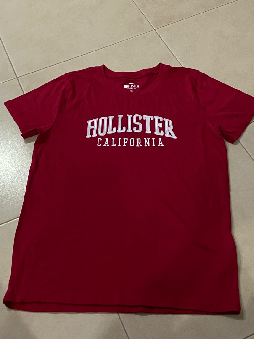 Hollister, Men's Fashion, Tops & Sets, Tshirts & Polo Shirts on Carousell