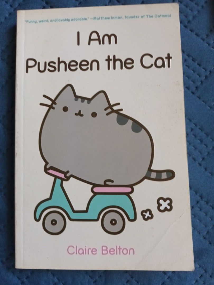 Pusheen the Cat Collection (Boxed Set): I Am Pusheen the Cat, The Many  Lives of Pusheen the Cat, Pusheen the Cat's Guide to Everything