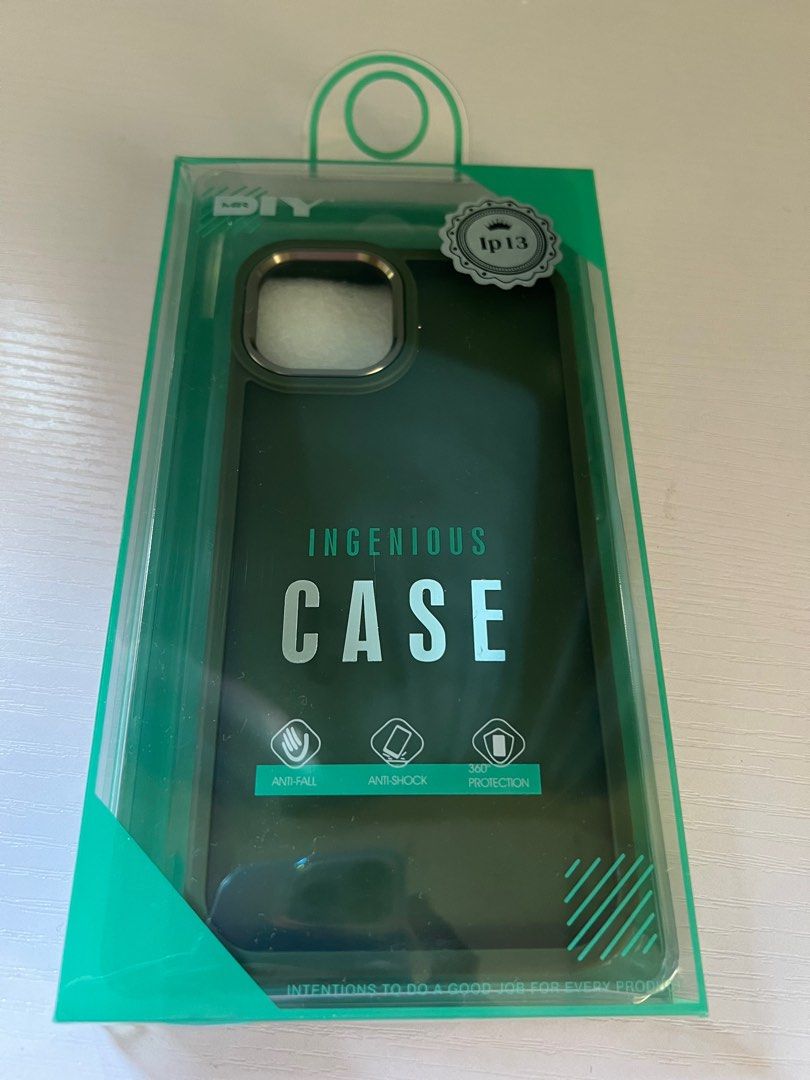 iPhone 13 Casing (Category: Cases & Covers) located in Kudat. Submitted by qrmrss (Listing ID 1258965813, Image 1). Description: Salah beli casing. Beli dekat DIY, nak jual murah murah ja.
