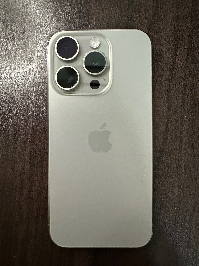 iPhone 15 pro 256gb Silver 256 GB, Mobile Phones & Gadgets, Mobile