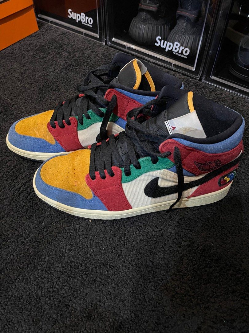 Jordan 1 Mid Fearless