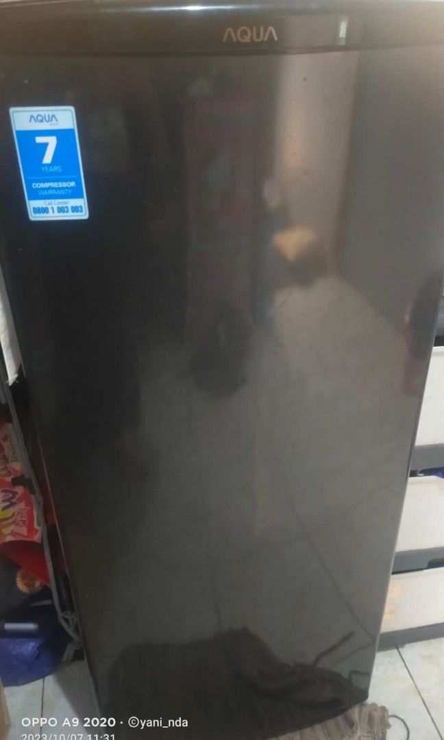 Kulkas freezer merk Aqua, Kitchen & Appliances di Carousell
