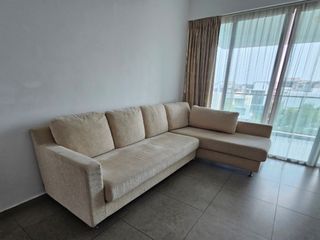 (Category: ) located in . Submitted by stella.tan.94 (Listing ID 1259083384, Image 1). Description: .