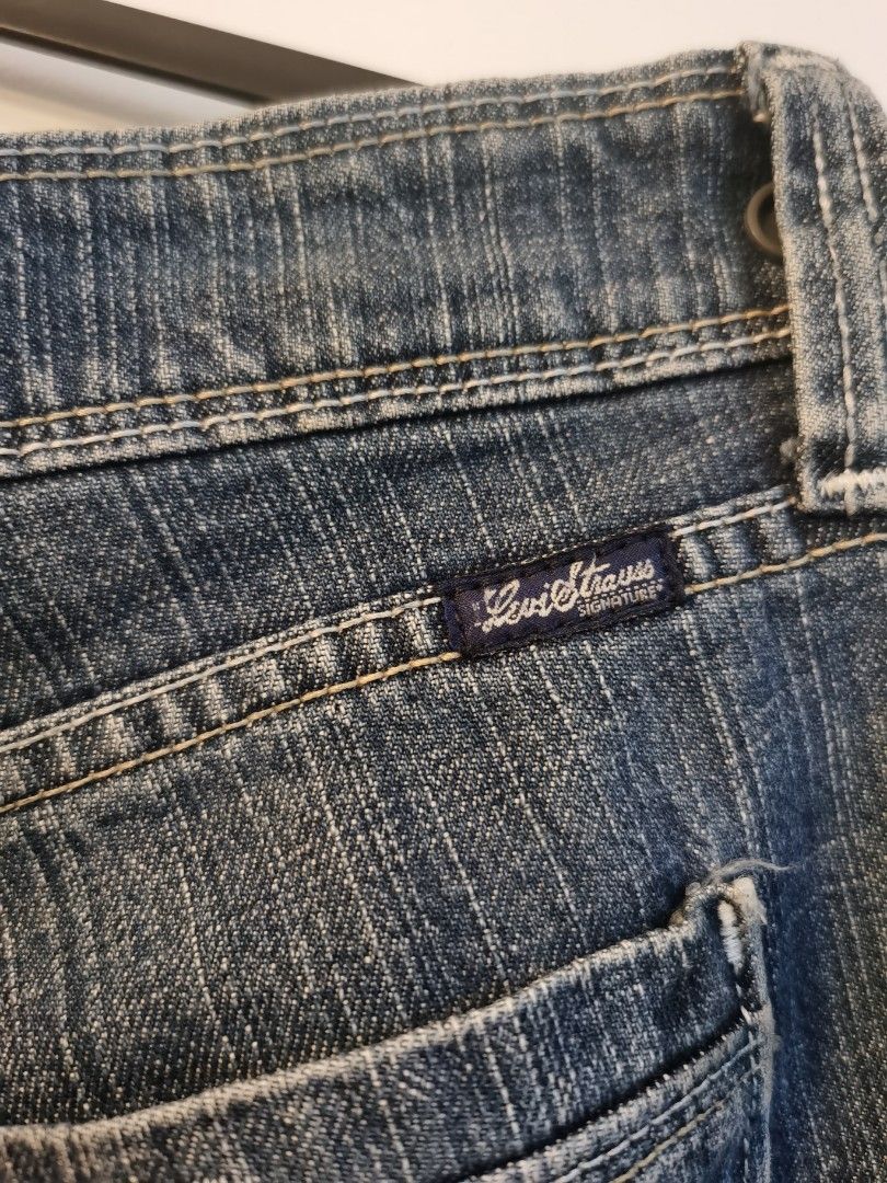 Levi capri pants new arrivals