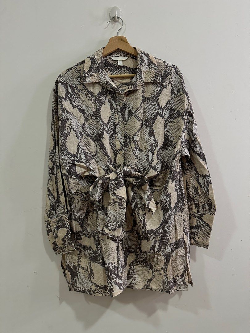 h&m snake print shirt dress Long Shirt Dress