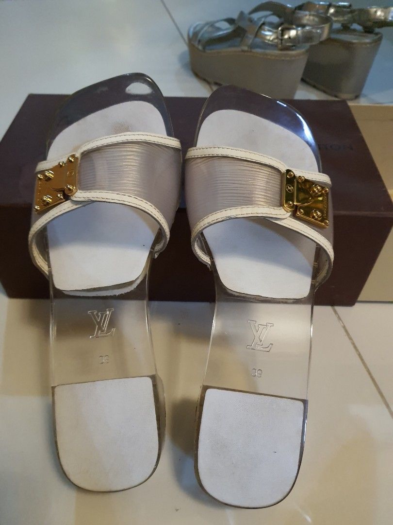 Louis vuitton best sale lock sandals