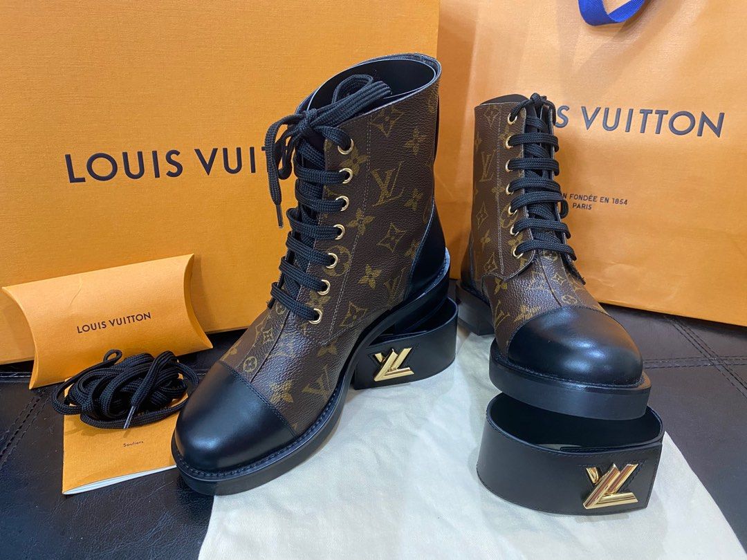 Louis Vuitton Wonderland Boots (Category: Sneakers & Footwear) located in Las Pinas. Submitted by abluxebrands (Listing ID 1258918455, Image 2). Description: Louis Vuitton Wonderland Boots Size 36 Comes complete Never worn .