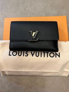 Louis Vuitton Capucines compact wallet review 2021 