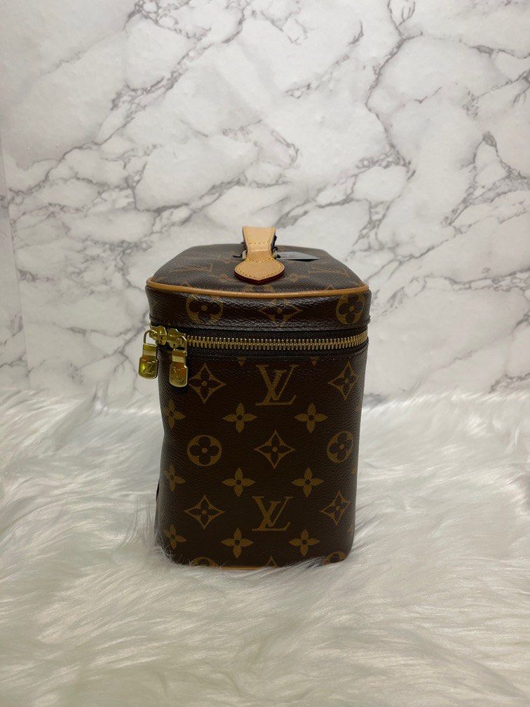 Lv Toiletry Pouch On Chain, Luxury, Bags & Wallets on Carousell