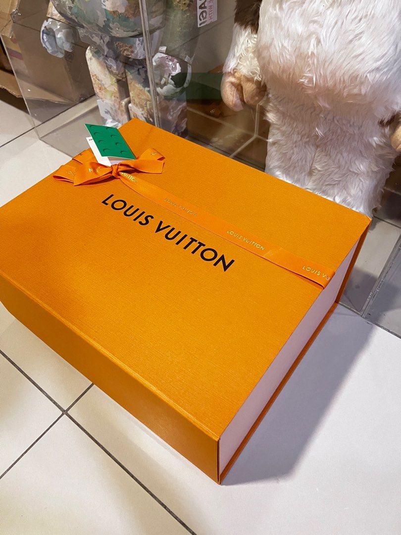 Louis Vuitton LV Genuine Gift Box Pull Out Drawer 9cm x 14cm x 2.5cm Ribbon  Card