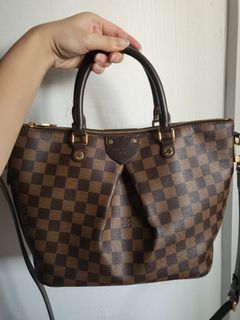 Louis Vuitton LV Neverfull Epi Leather Black, Luxury, Bags & Wallets on  Carousell