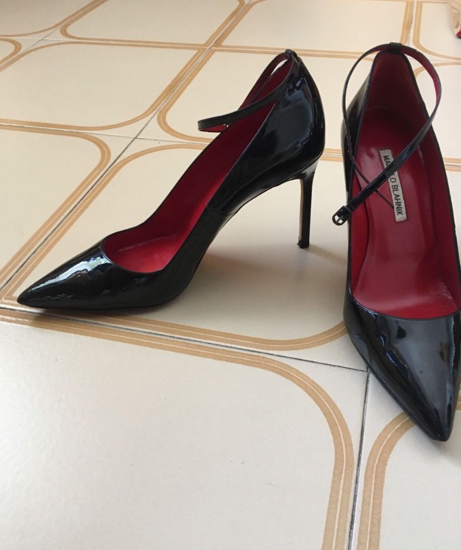 Manolo Blahnik black patent leather pumps with removable ankle