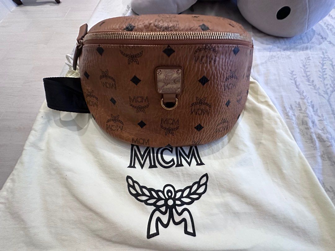 Mcm waste bag (Category: Luxury Bags & Wallets) located in Batangas. Submitted by isingscloset_168 (Listing ID 1258981546, Image 2). Description: Used once.