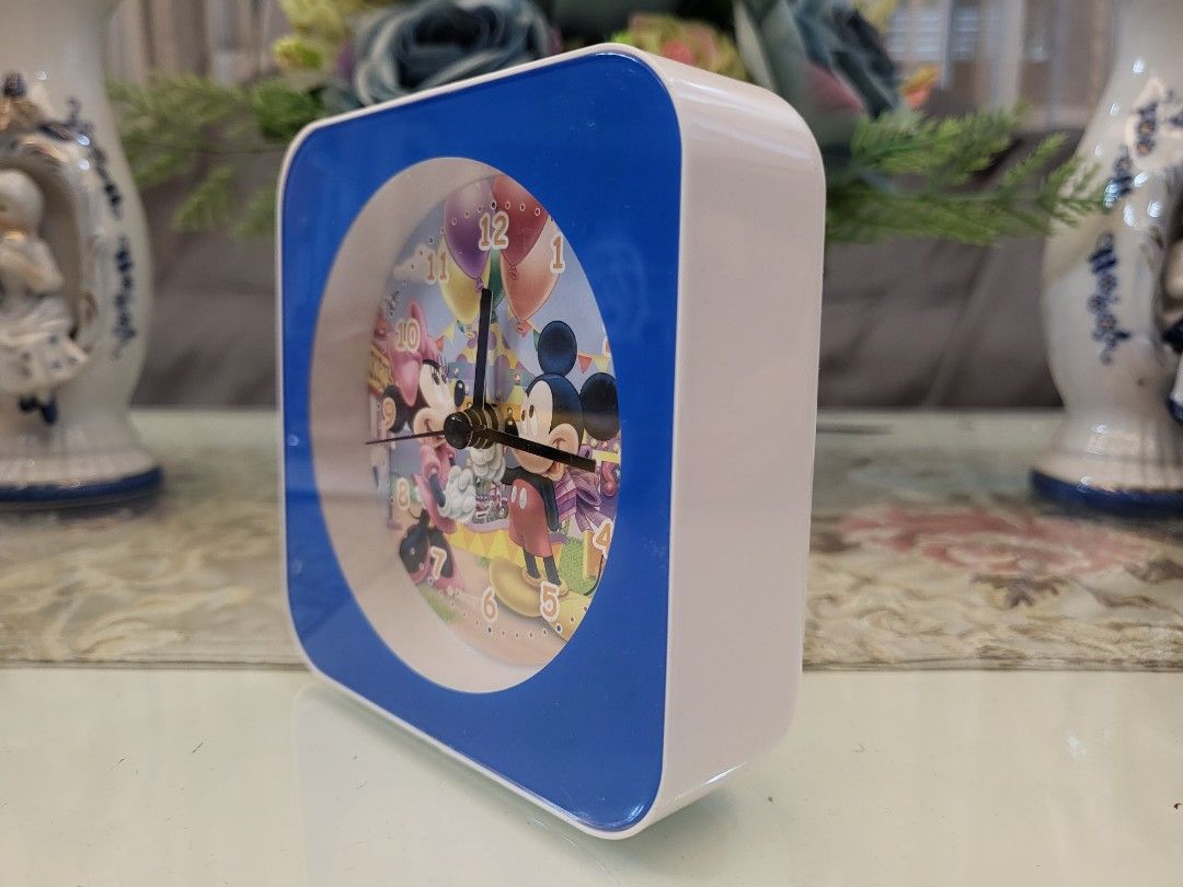 Disney Mickey × Minnie Alarm Clock (Category: Clocks) located in San Fernando. Submitted by jpmarketplace2023 (Listing ID 1259009423, Image 3). Description: -Disney Mickey × Minnie alarm clock for only PHP320 -Authentic from Japan.