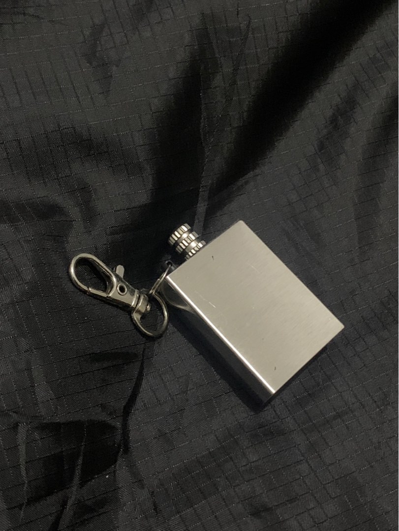 Mini classic lighter keychain, Antik, Pajangan di Carousell