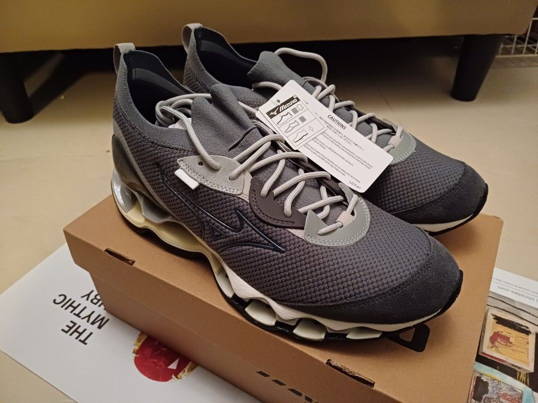 Mizuno wave prophecy β (Grey / D1GA227602), 男裝, 鞋, 波鞋- Carousell