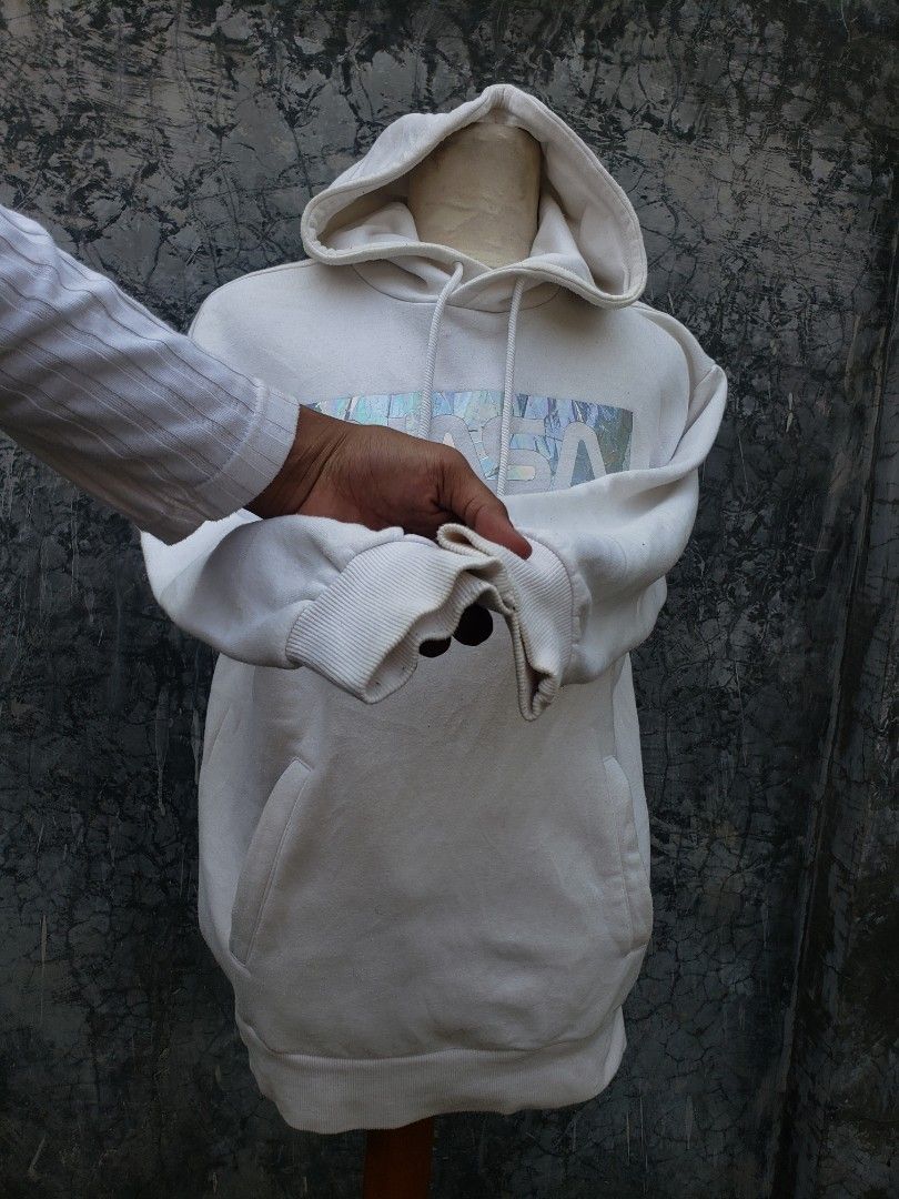 Kith hotsell nasa hoodie