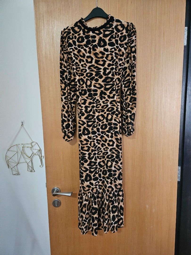 Next warehouse dresses online