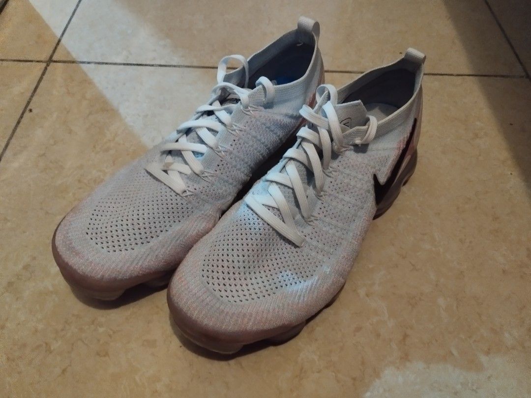Nike air vapormax flyknit 2 white black hydrogen cheap & pink